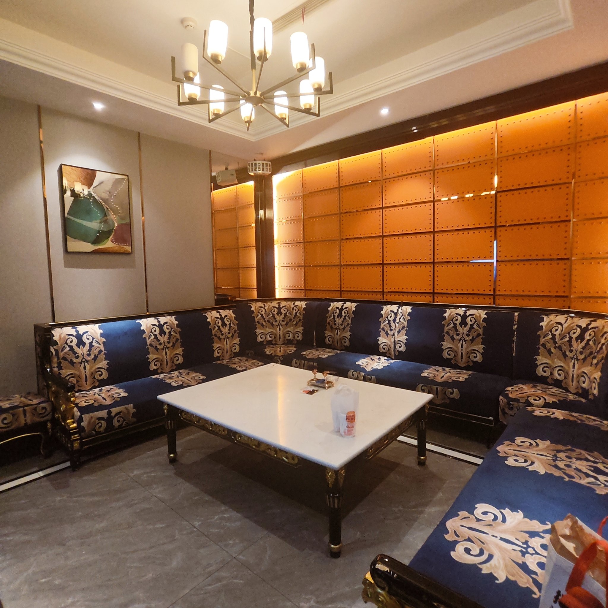 萍乡商务KTV消费攻略-上栗县ktv预定